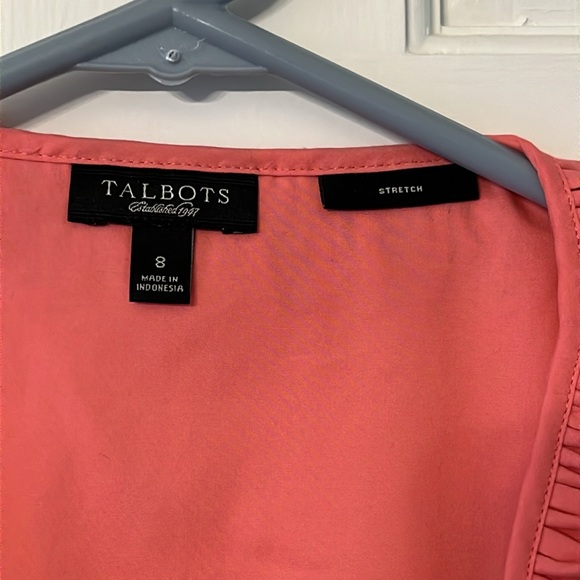 Talbots Super Cute Button Down Sleeveless Top - Picture 2 of 6